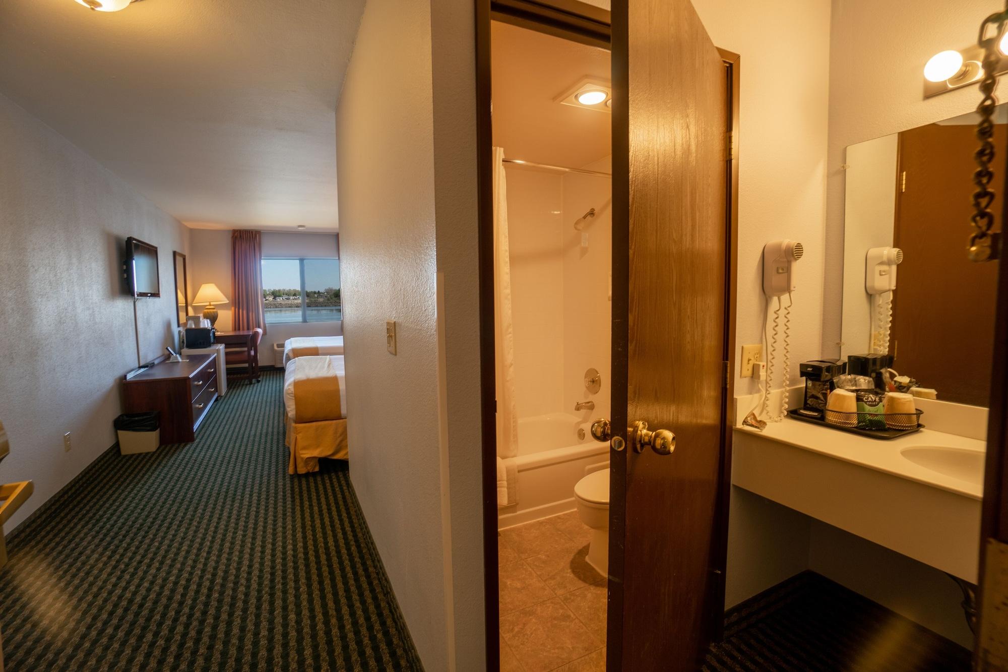 Clover Island Inn Kennewick Eksteriør billede